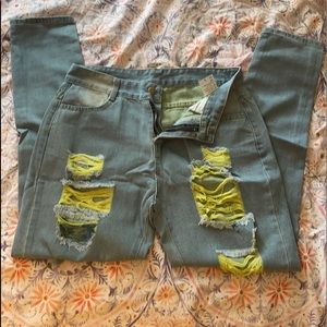 Nwot custom shred yellow and blue jeans  siz 31